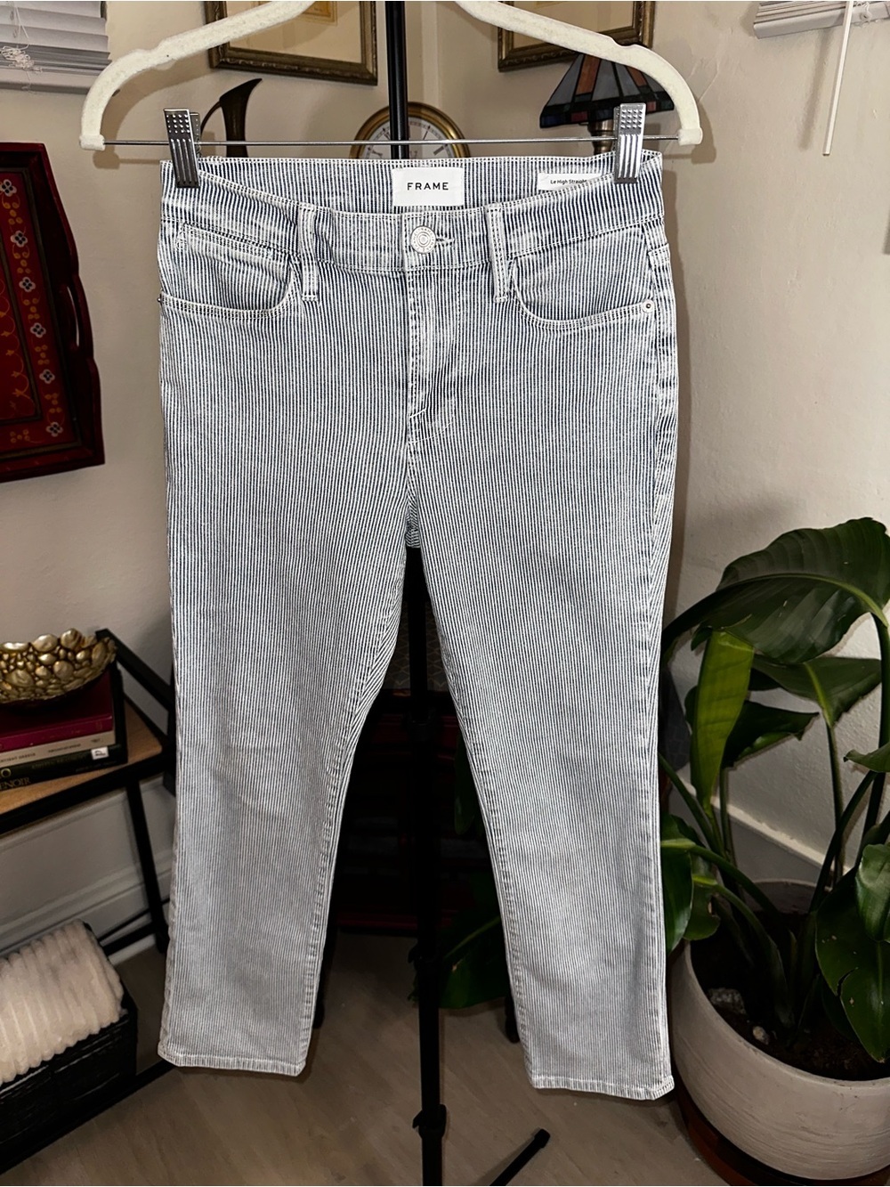FRAME Le High Straight Crop Jeans Railroad Stripe Hickory Size 25 EUC